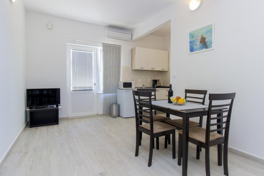 פירובאץ Apartments Zoran מראה חיצוני תמונה