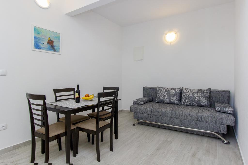 פירובאץ Apartments Zoran מראה חיצוני תמונה