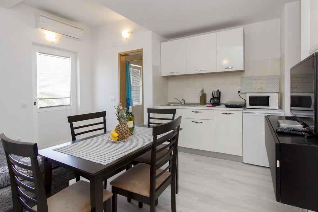 פירובאץ Apartments Zoran מראה חיצוני תמונה