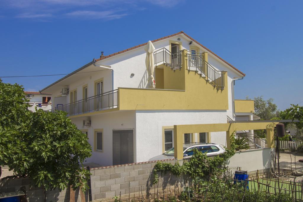 פירובאץ Apartments Zoran מראה חיצוני תמונה